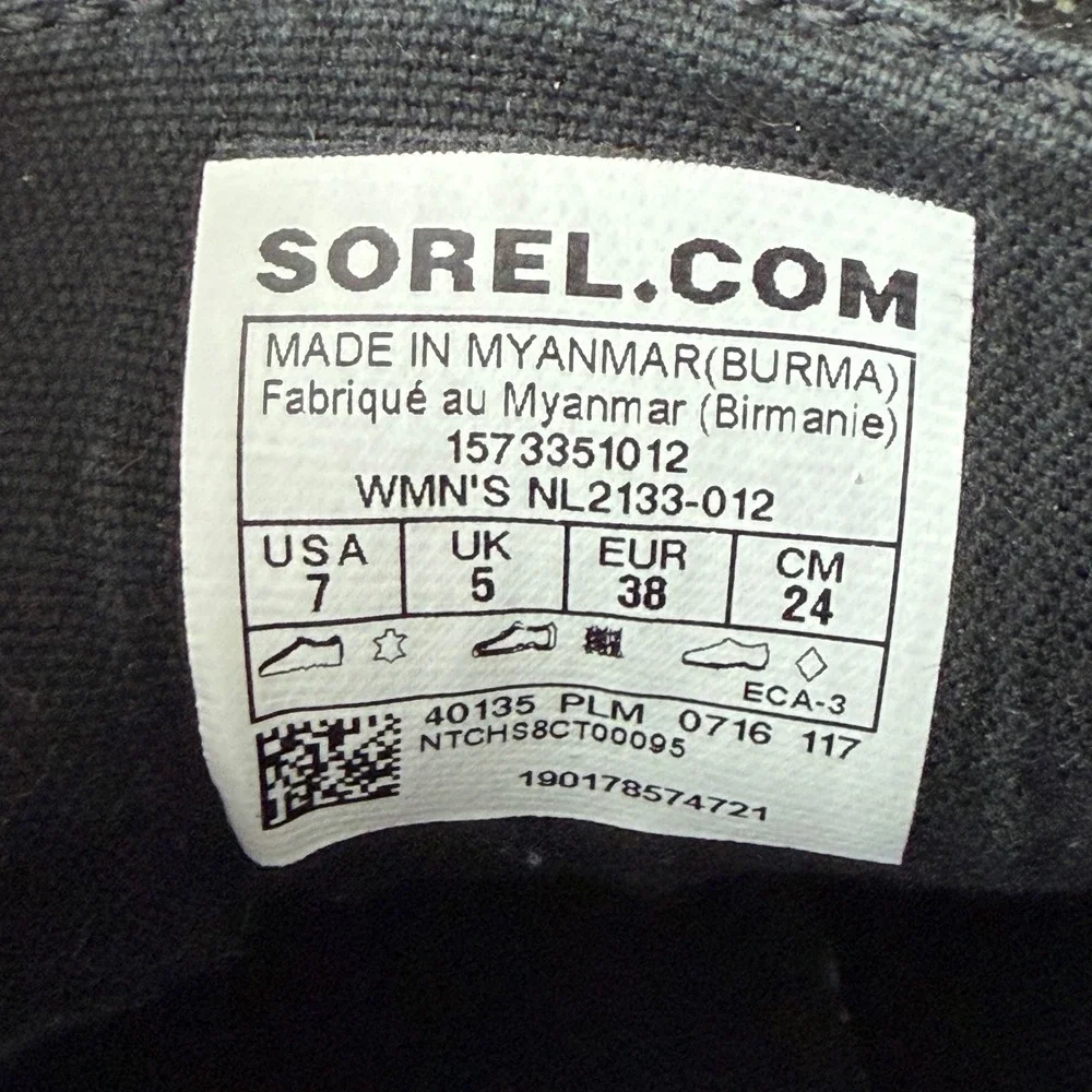 Sorel Out and About Waterproof Leather Rubber Duck Boots 7